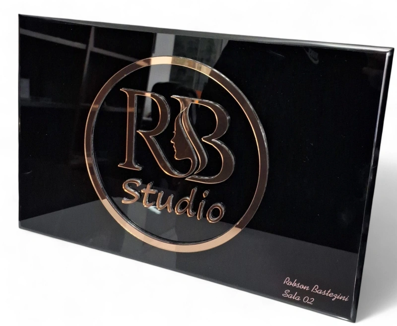 Top One - Placa Comunicação 01