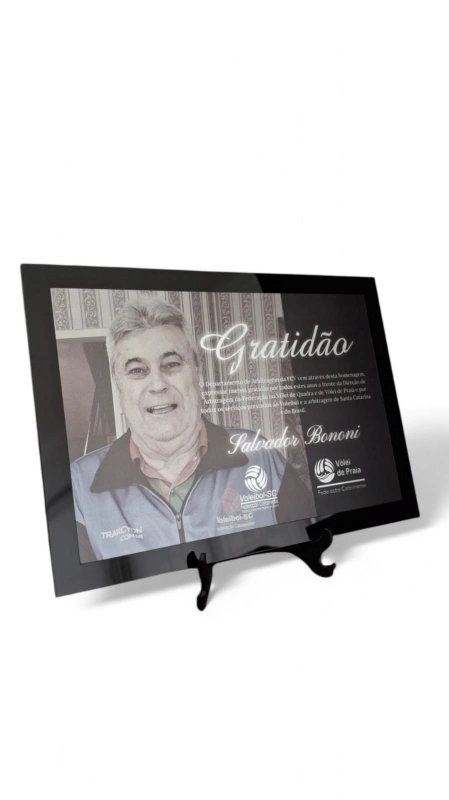 Placas de homenagem